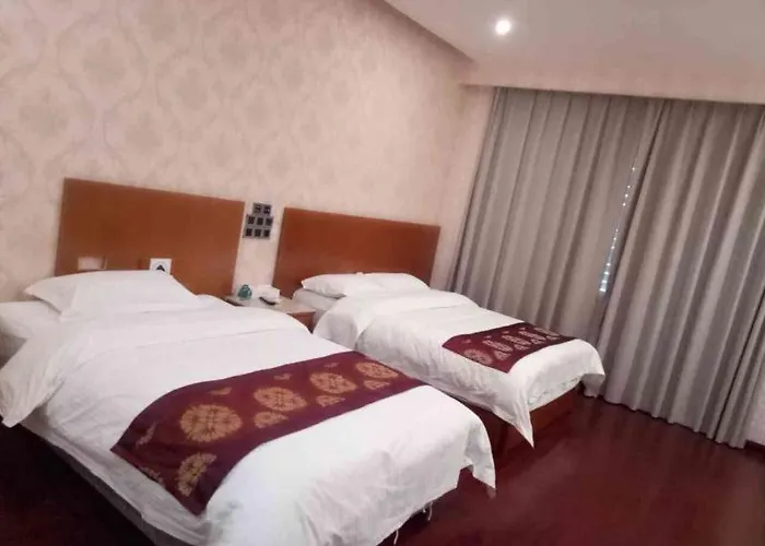 Greentree Inn Ziyang Lezhi Government Tianchi Town Express Hotel