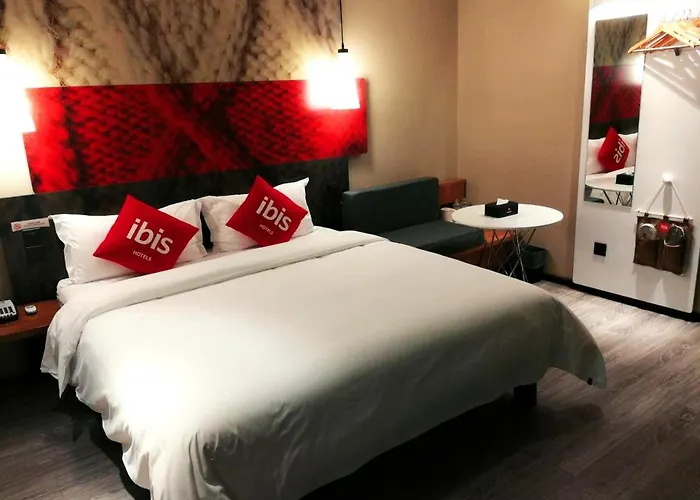 Ibis Sui Ning Hotel